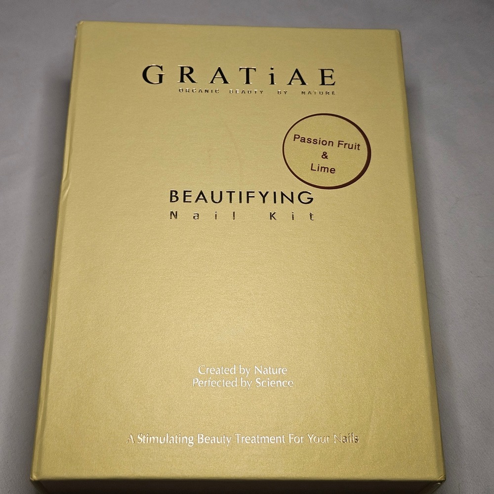 Gratiae Beautifying Nail Kit Unisex OS Gold Passion Fruit & Lime Organic Beauty